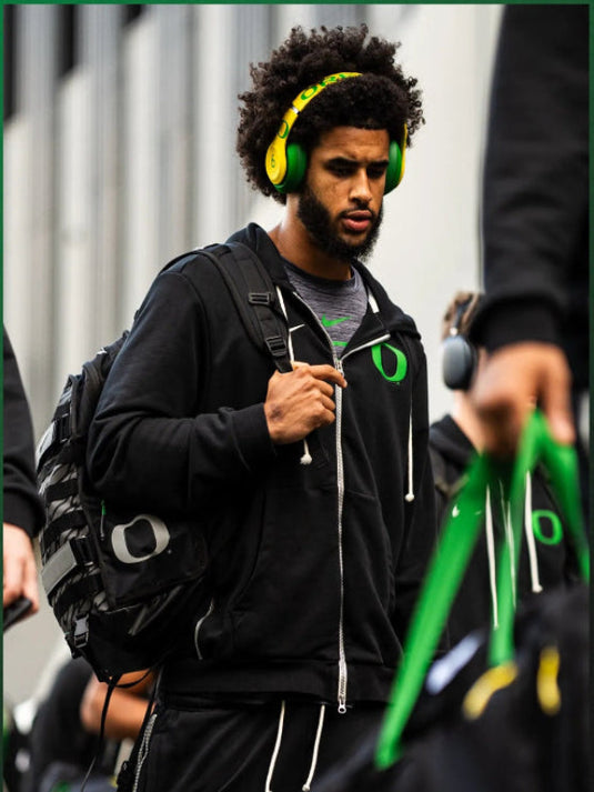 Recreated Oregon Ducks 2025 Nike Sideline full-zip black hoodie with clean team detailing.