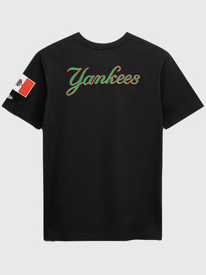 RECREATED New York Yankees New Era Mexico Country Flag T-Shirt in Black offering comfortable fabric feel with sporty fan-inspired aesthetics