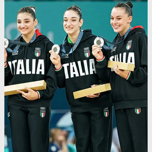 Paris Olympics–inspired Italia hoodie recreation in black with classic fleece construction