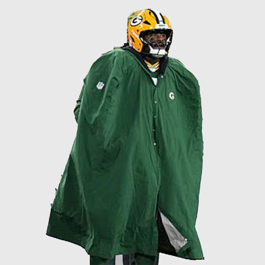 Green Bay Packers 2025 oversized sideline cape coat in bold green designed for the Eagles vs Packers matchup.