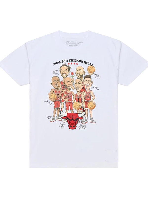 Derrick Rose 2010–11 caricature t-shirt by Mitchell & Ness in Chicago Bulls white design