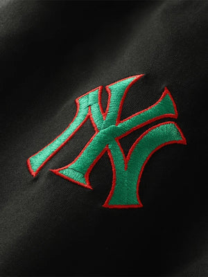 RECREATED New York Yankees Mexico Country Flag T-Shirt in Black crafted with lightweight cotton material and eye-catching team styling