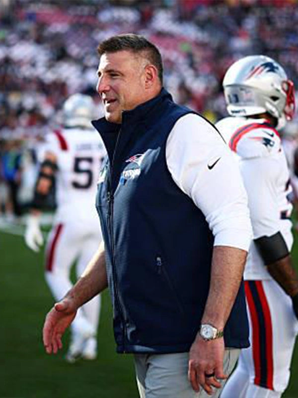 Navy Patriots T Strong sideline vest inspired by Coach Mike Vrabel’s Super Bowl LX 2026 coaching look with structured athletic fit