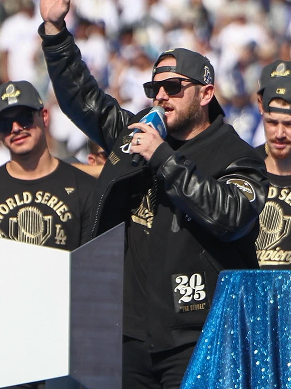 Recreation Dodgers 2025 Parade Jacket replicating Dave Roberts’ World Series celebration outfit with authentic finish.