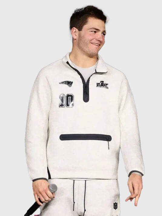 Quarter zip Nike Tech Fleece jacket in grey, recreated to match Drake Maye’s Patriots attire from Super Bowl LX Opening Night 2026.